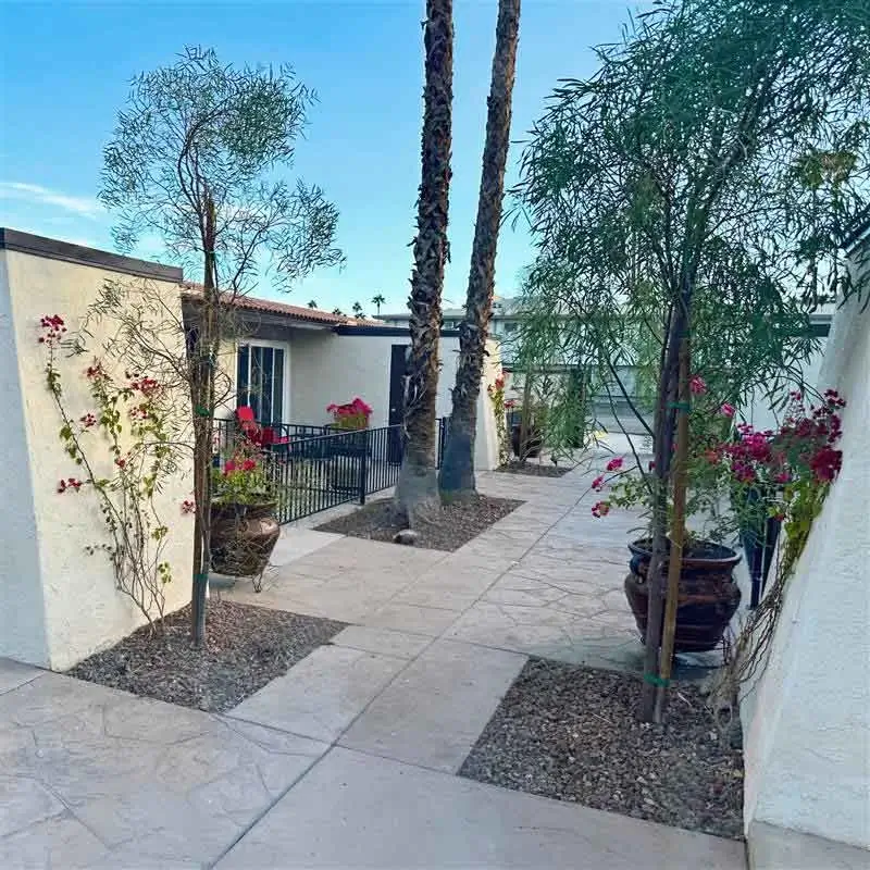 About Gallery Second